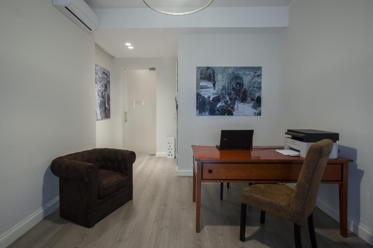 Domus Roma Hotel มาเตรา ภายนอก รูปภาพ